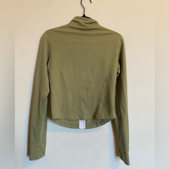 Amazon Athletic Running Jacket - Picture 3 of 5